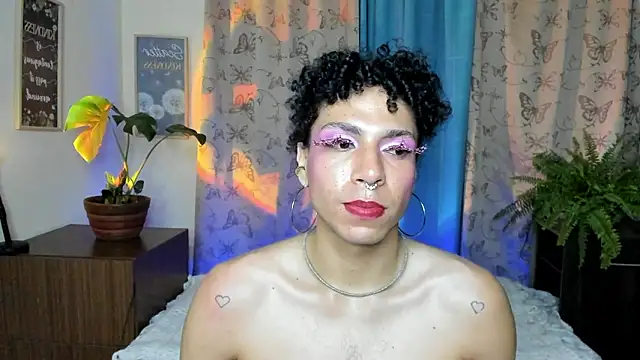 Angel_White25 webcam