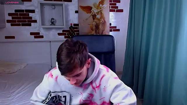 bradyflint (M twink) - CUM SHOW !!!