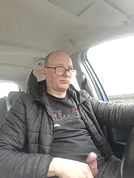 car-public (Ask my age) - Orgasm