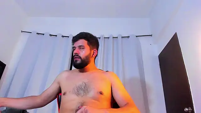 LucasBeaumont webcam