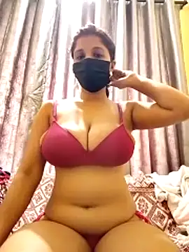 Webcam Model (Smita_silk69)  is live.Free join now!