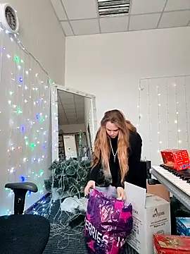 Juicy_PeachLux webcam