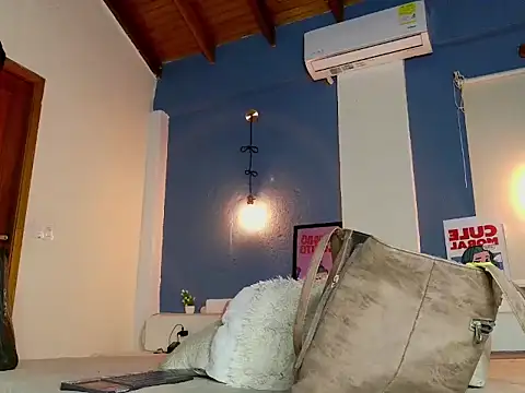 CattaleyaEvans_ webcam