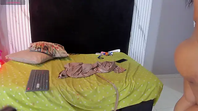 Aliyah_Brooks_cr webcam