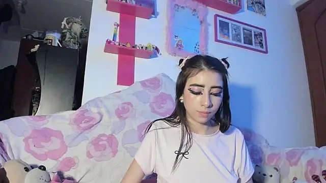 rebecahart (Ask my age) - a blowjob