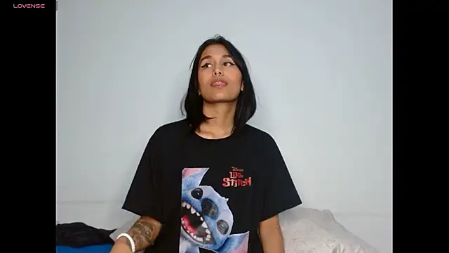 gia_lee - Gia_Lee's free webcam - UK Sex Cams