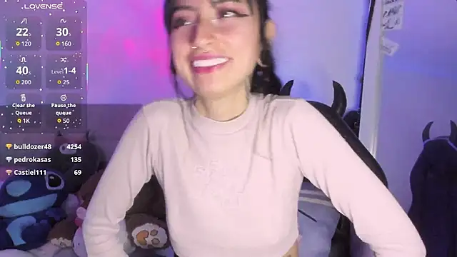 any_roussee - Any_Roussee's free webcam - UK Sex Cams