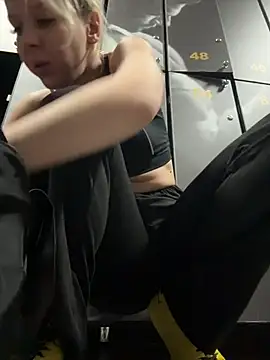 likacat - LikaCat's free webcam - UK Sex Cams