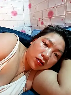 giang0055 - Giang0055's free webcam - UK Sex Cams
