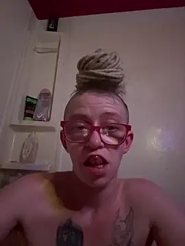 Stonermama666420 webcam