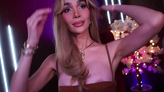 xxforyoureyesonlyxx webcam