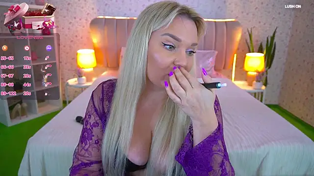 MissyMartinez webcam