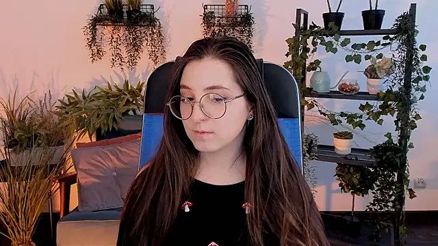 virtuallvoyant - VirtuallVoyant's free webcam - UK Sex Cams