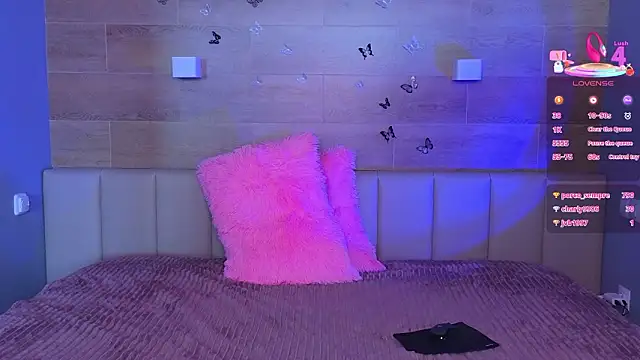 saracros - SaraCros's free webcam - UK Sex Cams