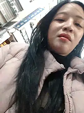 Lovelyanan Live Webcam on Stripchat