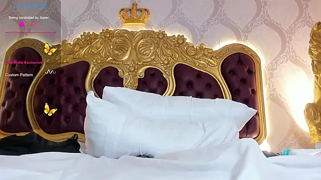 KendralHolson webcam