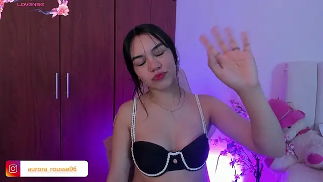 aurora_rousse webcam