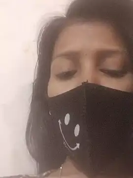 Webcam Model (Nilu_XXX)  is live.Free join now!