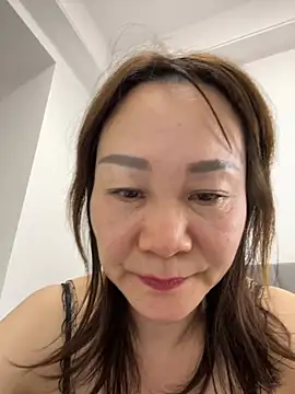 dora-l - Dora-l's free webcam - UK Sex Cams