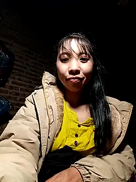 emaame68 - Emaame68's free webcam - UK Sex Cams