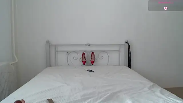 MieshaMorrison webcam