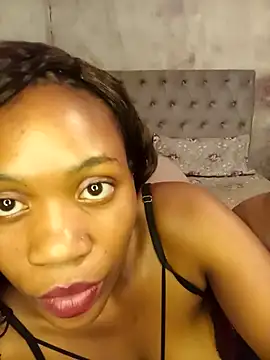 Webcam Model (0023doja)  is live.Free join now!