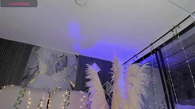 SarahCastro1_ webcam