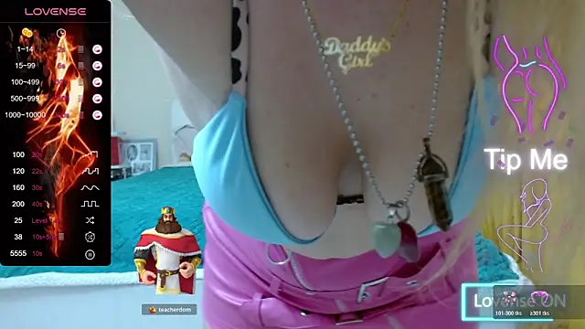 daddyisssues1 - Daddyisssues1's free webcam - UK Sex Cams