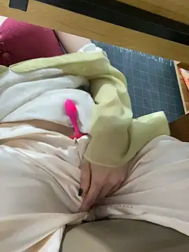 Webcam Model (Minssa6969)  is live.Free join now!