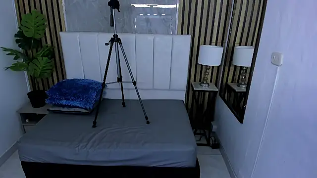 Carlotta_de_velour webcam