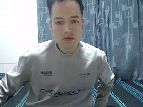 dimitriquiet05 webcam