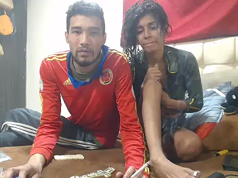 parejaardiendo - Parejaardiendo's free webcam