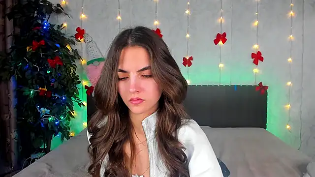 Milana_Crystal_ webcam