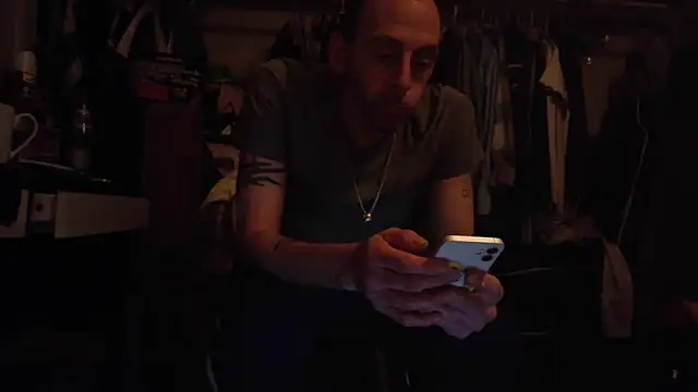 smokee_parT903 webcam