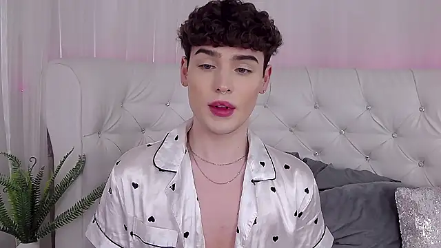 robbycharming (M young) - open legs:ass: