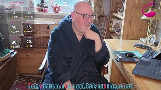 Adamdaddybear webcam