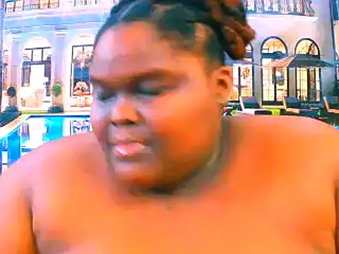 EbonyHotBuns webcam