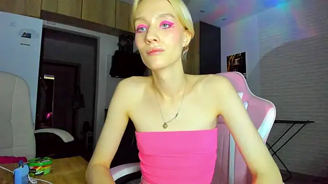 _Alice_Kitty Live Webcam on Stripchat