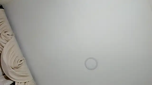 sarita_loven Live Webcam on Stripchat