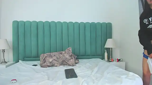 ManuSebasHot Live Webcam on Stripchat