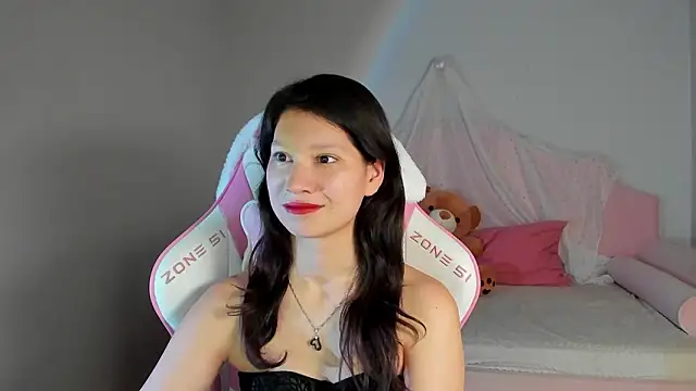 saradenars - SaraDenars's free webcam - UK Sex Cams