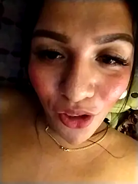 Yourbabyshane webcam