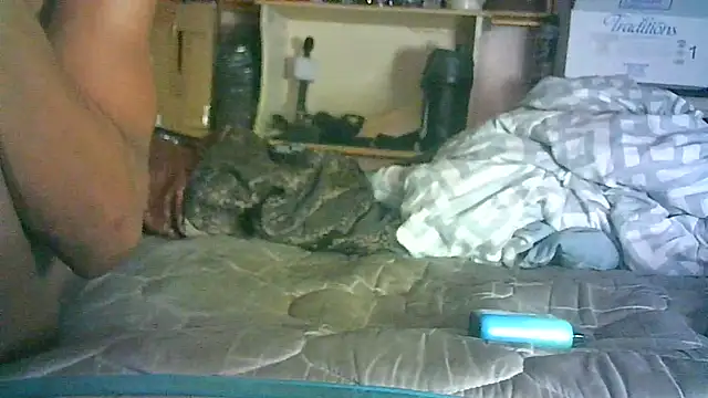 ON3YOULLN3VER_FIR3 webcam