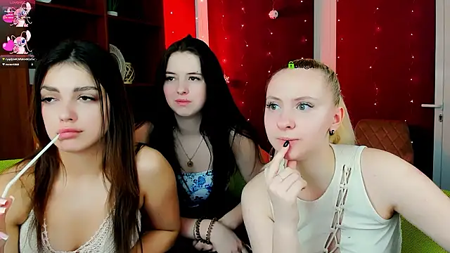 rose_style (F teen) - show ass for both