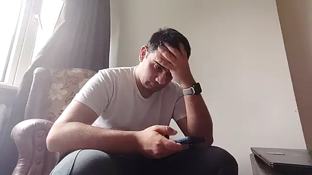 TurkishNudistMan webcam