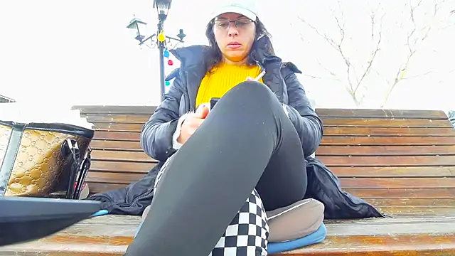 MellyBigLabiaOrgasmic webcam