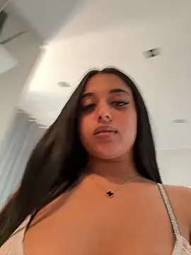 LilMisIndianx
