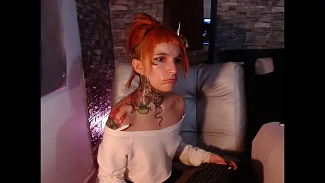 Inferno_Molly webcam