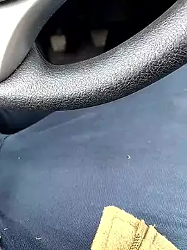 I-we_alwaYs_In_PubliC