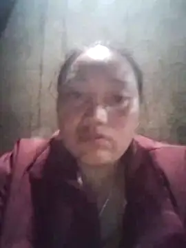 LingLing002 webcam